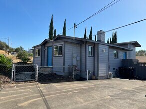 9234 -9236 Winter Gardens Blvd, Unit 9234 Winter gardens blvd in Lakeside, CA - Building Photo - Building Photo