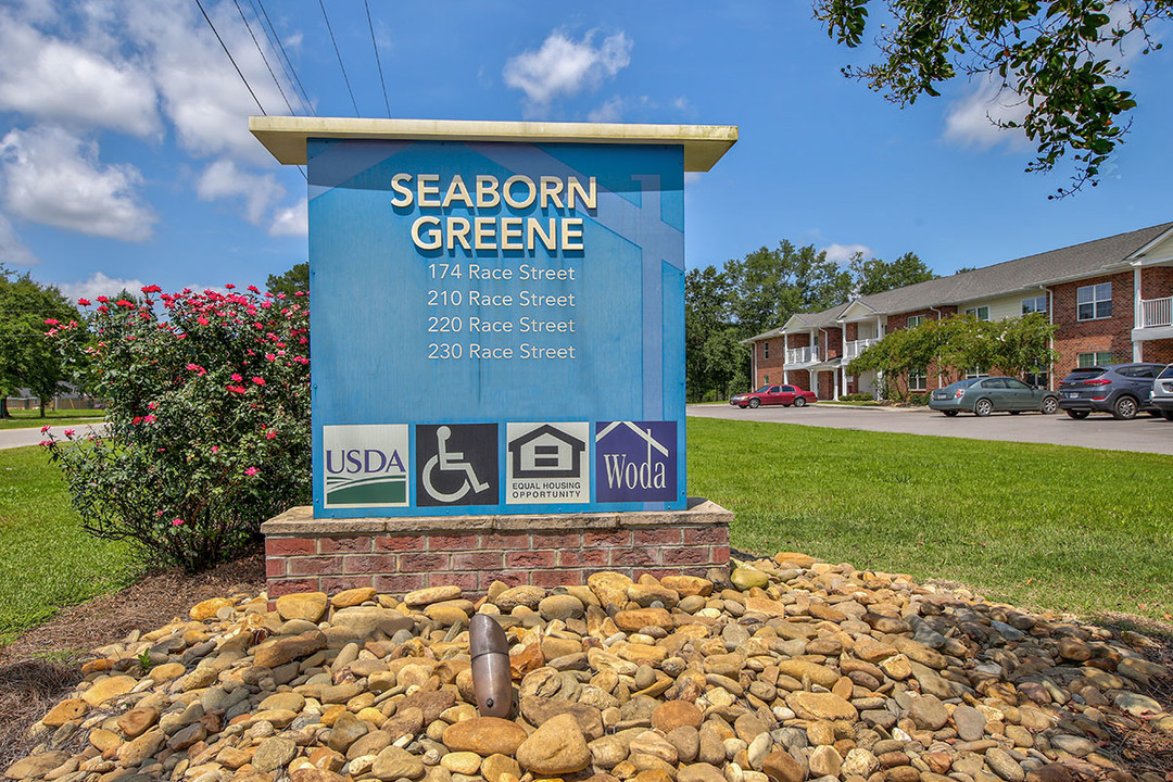 Seaborn Greene in Bamberg, SC - Building Photo