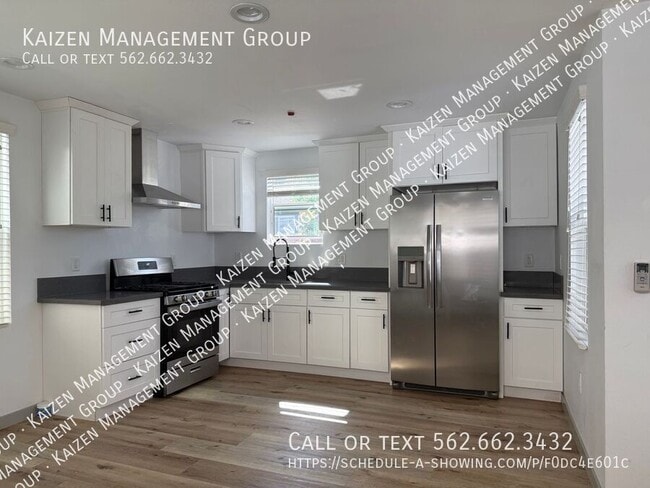 property at 534 W 14th St