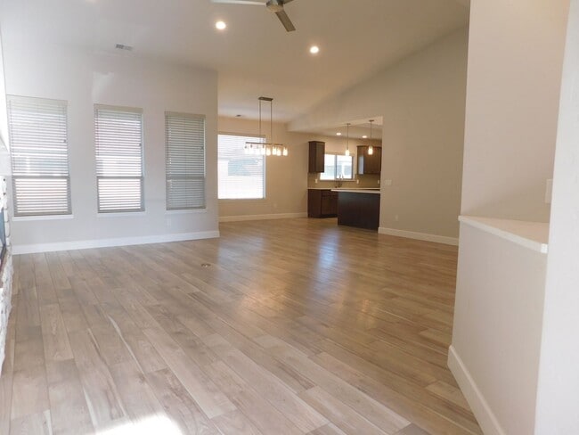 683 Strathearn Dr in Grand Junction, CO - Building Photo - Building Photo