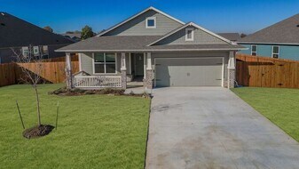 10620 N 120th E Ave in Owasso, OK - Building Photo