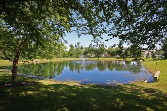 5550 Wind Drift Drive in Powell, OH - Foto de edificio - Building Photo