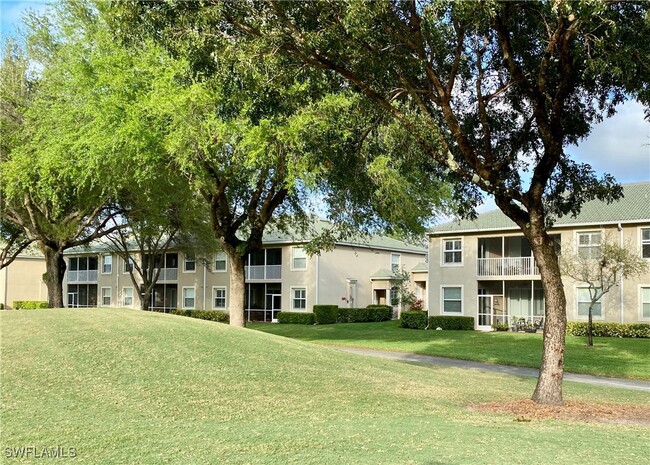 3455 Laurelgreens Ln S in Naples, FL - Building Photo - Building Photo