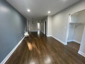 1654 N Richmond St in Chicago, IL - Building Photo - Building Photo
