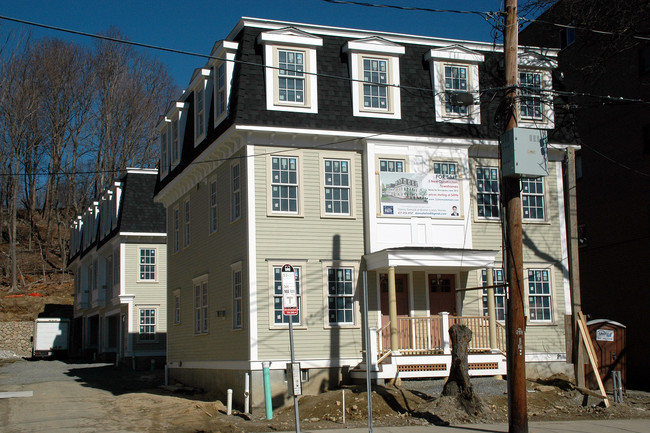 133-141 Tremont St in Brighton, MA - Building Photo - Building Photo