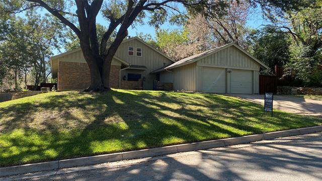 property at 3957 Wosley Dr