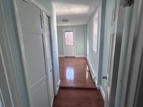 349 Sumner St, Unit 3 in Boston, MA - Building Photo - Building Photo