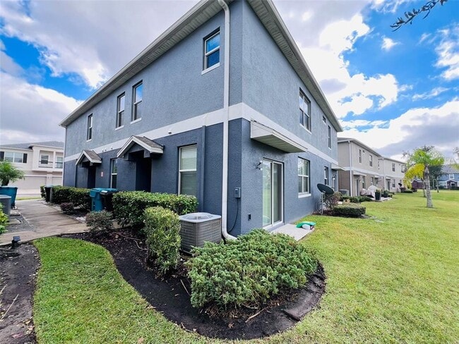 property at 6536 S Goldenrod Rd