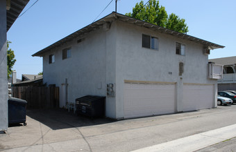 7602 Volga Dr in Huntington Beach, CA - Building Photo - Building Photo