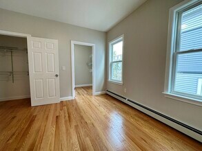 16 Baldwin St, Unit 2 in Malden, MA - Building Photo - Building Photo