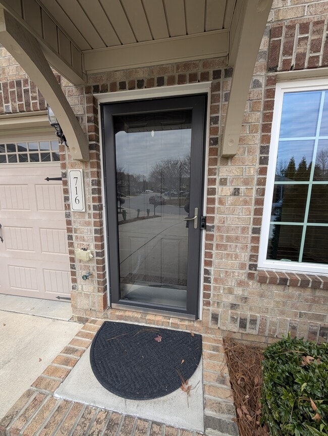 716 Carneros Ci in High Point, NC - Building Photo - Building Photo