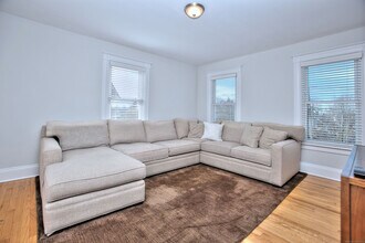 23 Gregory Blvd, Unit #2 in Norwalk, CT - Building Photo - Building Photo