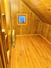 1197 Albany St, Unit #2 2nd floor in Utica, NY - Foto de edificio - Building Photo