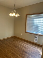 1305 Boon St, Unit 117 in Sumas, WA - Foto de edificio - Building Photo