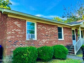 1400 E 1st St in Greenville, NC - Building Photo