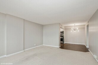 7234 W North Ave, Unit 1508 in Elmwood Park, IL - Building Photo - Building Photo