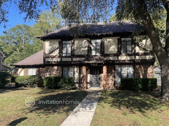 property at 3822 Stillview Dr