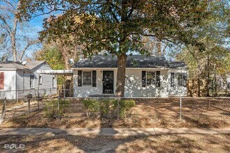 2754 Lakehurst Ave in Shreveport, LA - Building Photo - Building Photo