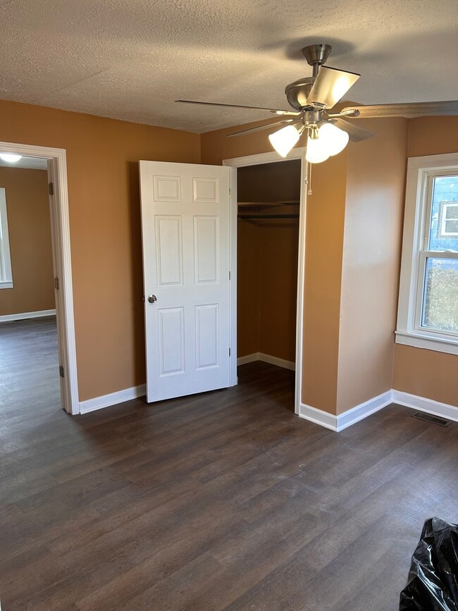 7406 Short St in Owensboro, KY - Building Photo - Building Photo