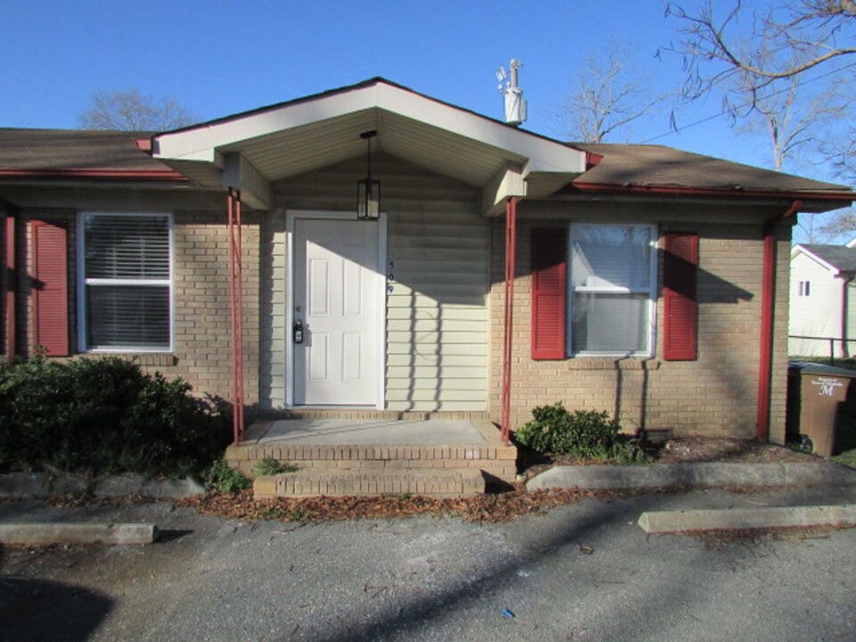 509 Hasty St in Marshville, NC - Building Photo