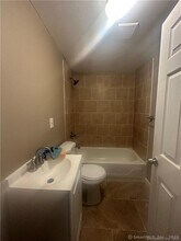 127 Haven St in New Haven, CT - Building Photo - Building Photo