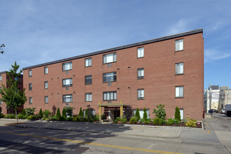 Babcock Street Apartments, 222-230 in Brookline, MA - Foto de edificio - Building Photo