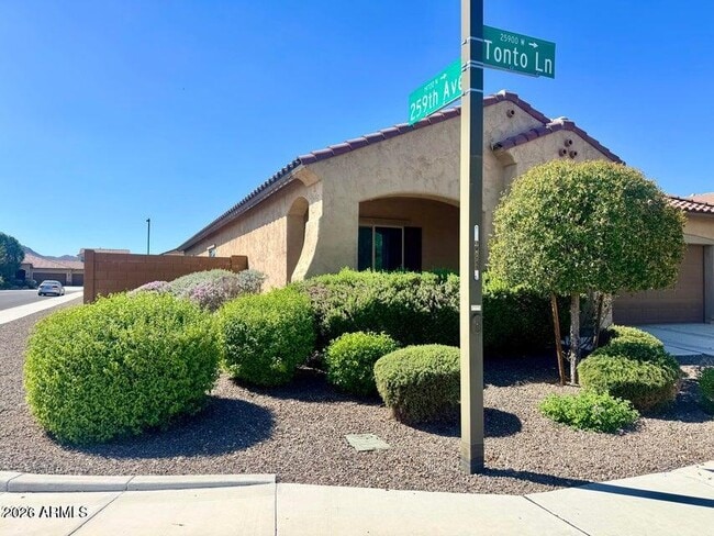 property at 25925 W Tonto Ln