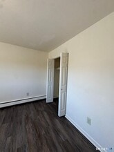 70 McKinley Ave, Unit b15 in Bridgeport, CT - Building Photo - Building Photo