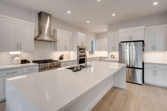 6938 Saratoga Estates Dr in El Dorado Hills, CA - Building Photo - Building Photo