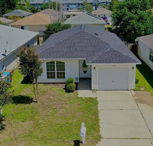 1872 Vineyard St in Navarre, FL - Foto de edificio