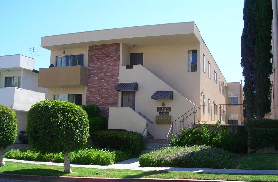1825 Glendon Ave in Los Angeles, CA - Building Photo