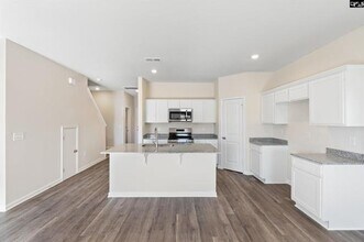 721 Gatestone Ln in Hopkins, SC - Building Photo - Building Photo