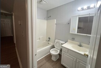 170 Fair Oaks Dr in Athens, GA - Building Photo - Building Photo