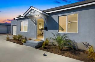 6429 1/2 S Victoria Ave in Los Angeles, CA - Building Photo