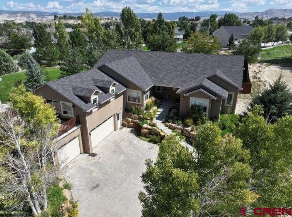 3209 Silver Fox Dr in Montrose, CO - Foto de edificio