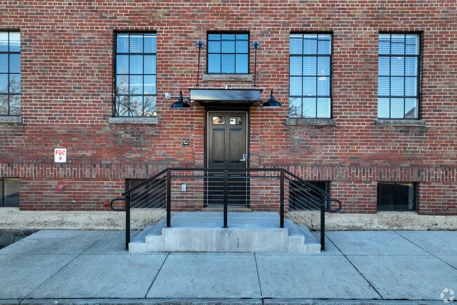 Modern Living Meets Historic Charm