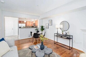 3545 NW 57th St in Seattle, WA - Building Photo - Building Photo