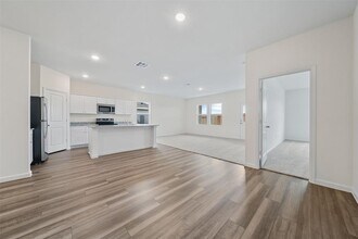 31278 Williams Lndg St in Waller, TX - Building Photo - Building Photo