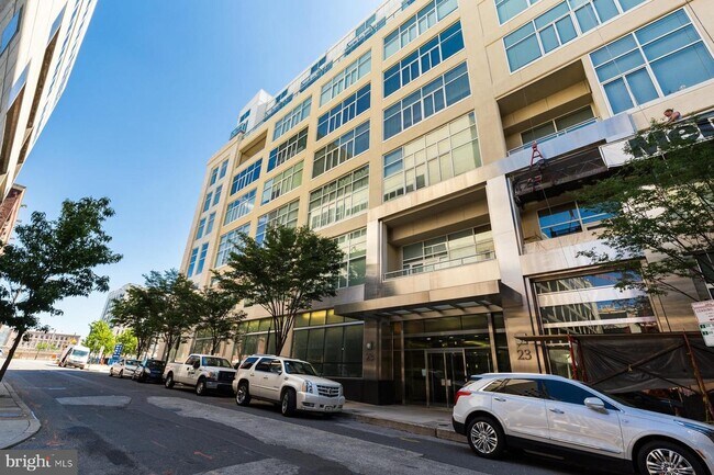 23 S 23rd St, Unit 3E in Philadelphia, PA - Foto de edificio - Building Photo