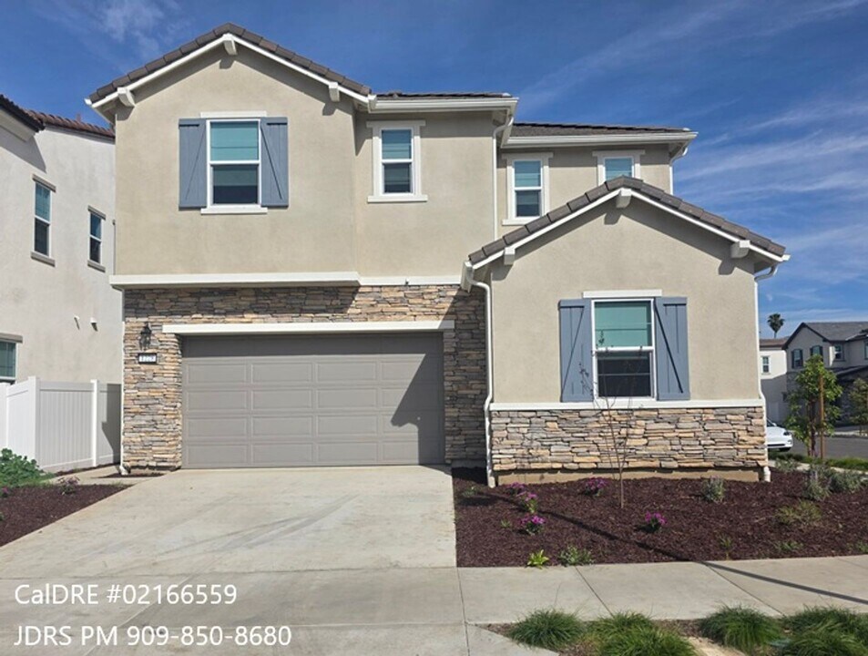 1228 Jurupa Dr in City Of Industry, CA - Building Photo