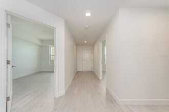 125 Island Way in Clearwater, FL - Building Photo - Building Photo