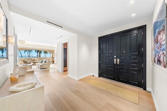 7916 Fisher Island Dr in Miami Beach, FL - Building Photo - Building Photo