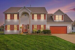 7761 Elk St in Portage, MI - Building Photo