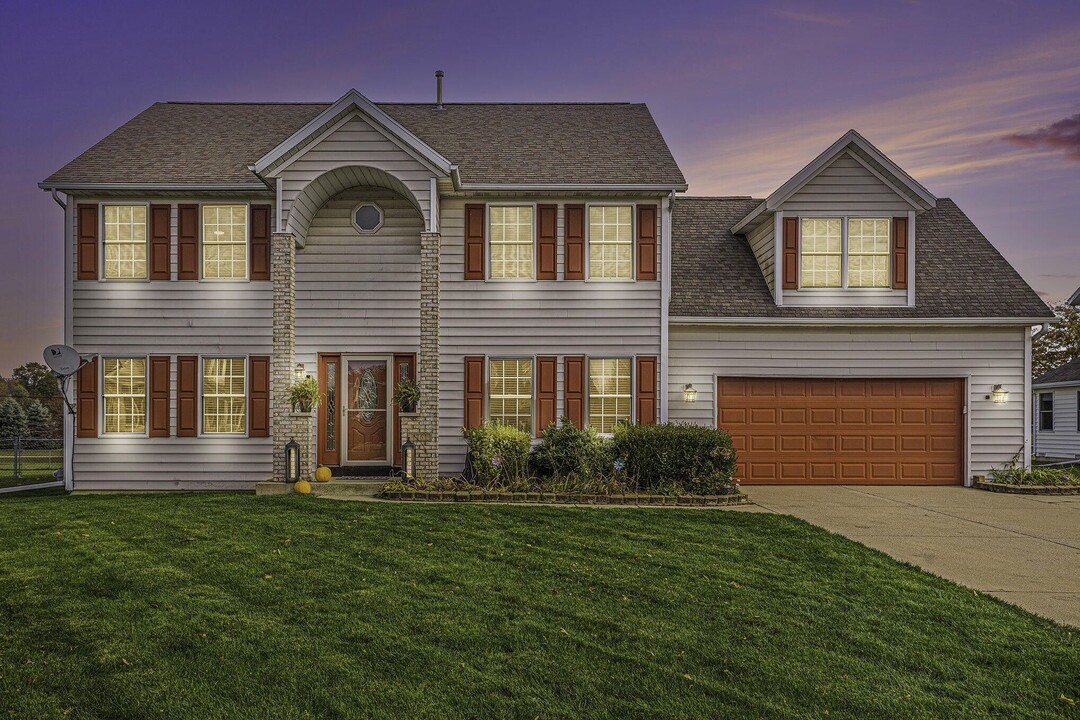 7761 Elk St in Portage, MI - Building Photo