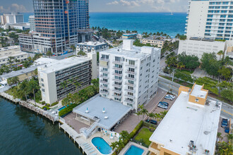 Harbor Haven Condominiums in Fort Lauderdale, FL - Building Photo - Building Photo