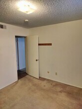 3250 Oneal Cir, Unit C17 in Boulder, CO - Building Photo - Building Photo
