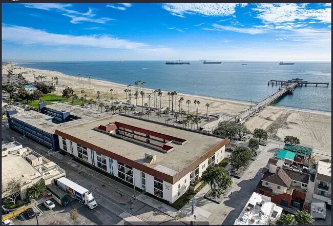 3939 E Allin St, Unit 106 in Long Beach, CA - Building Photo - Building Photo