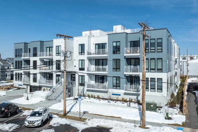 The Aegean in Asbury Park, NJ - Foto de edificio - Building Photo