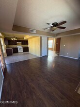 14201 Pacific Point Dr in El Paso, TX - Building Photo - Building Photo