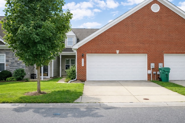 property at 9118 Clubhouse Dr